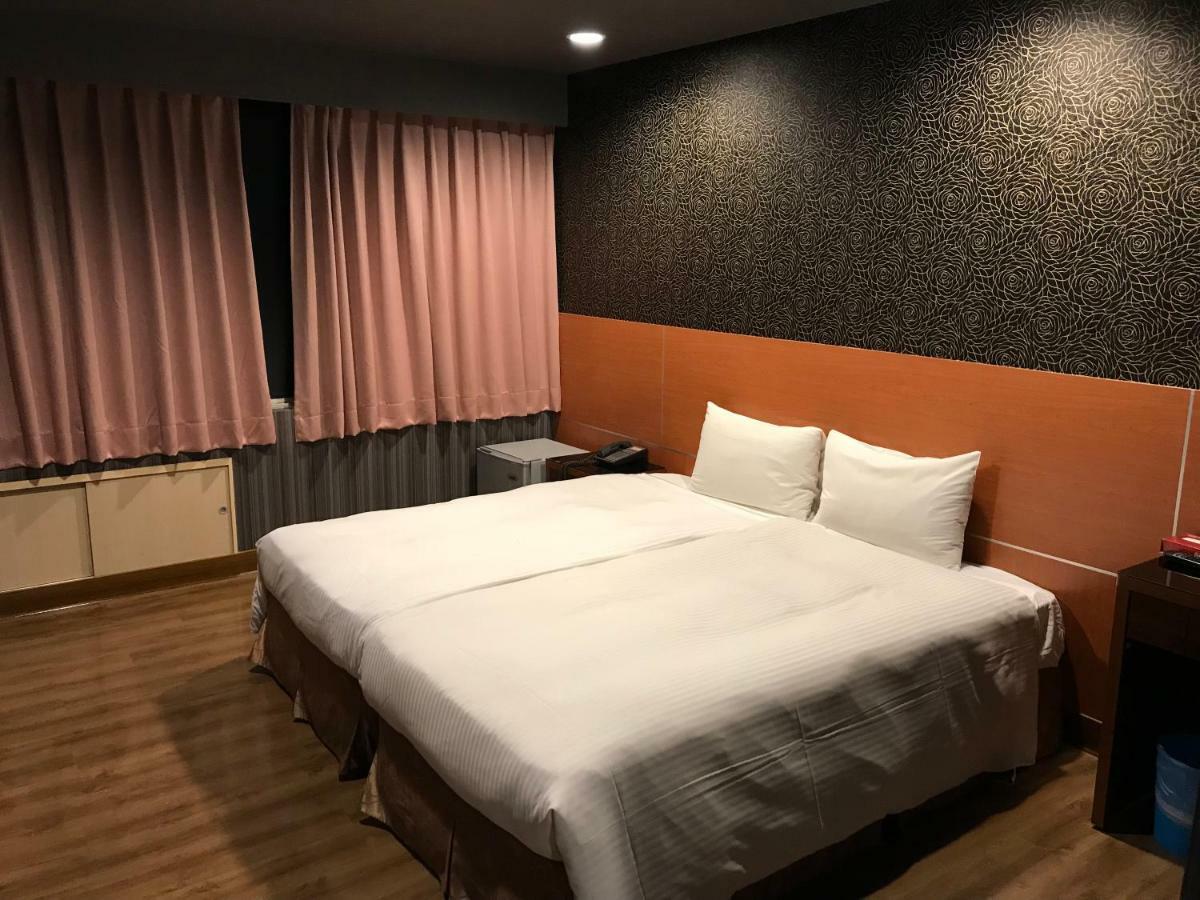 Long Siang Hotel Гаосюн Екстер'єр фото